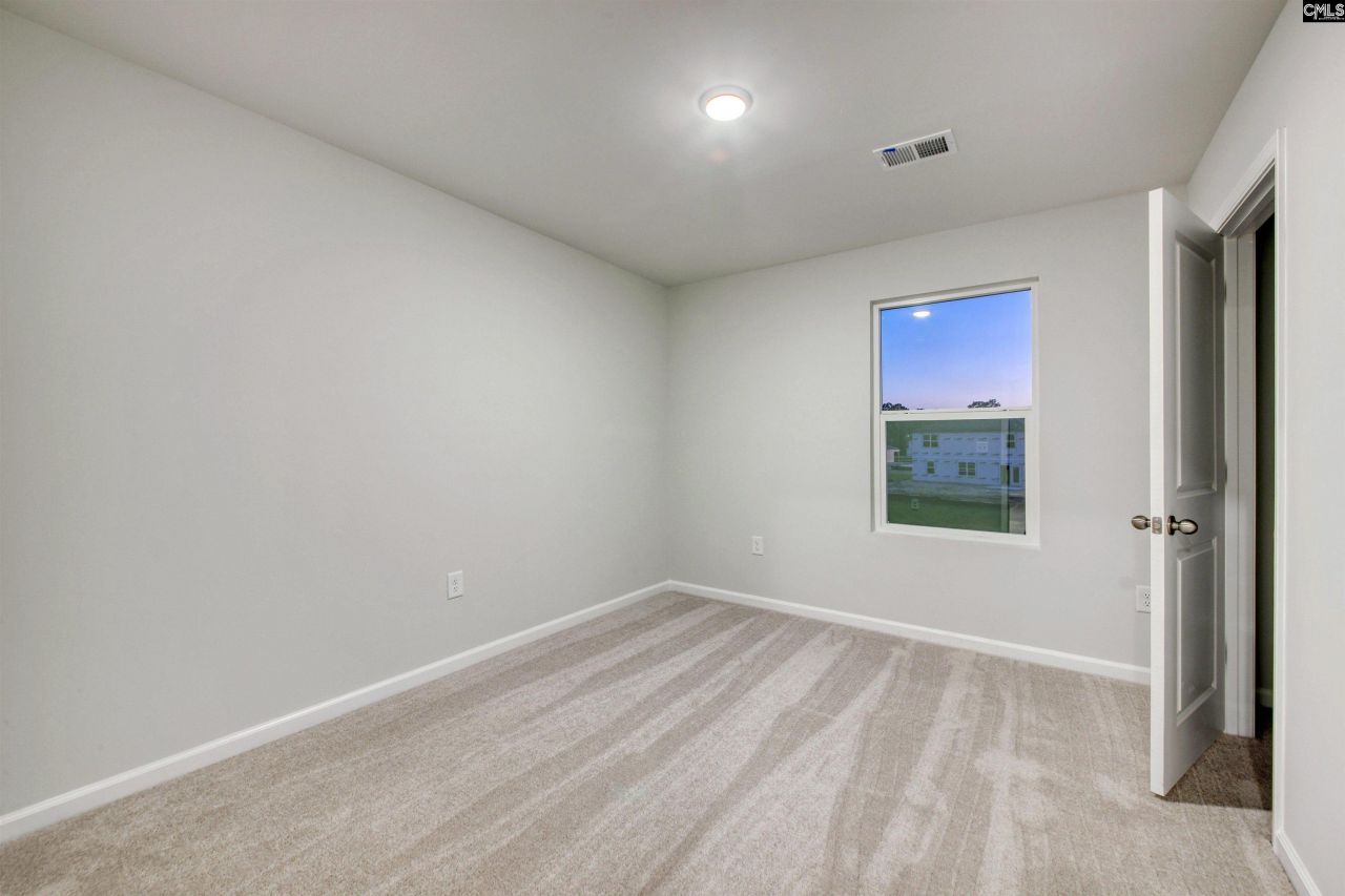 545 Carters Grove Lane Photo 34
