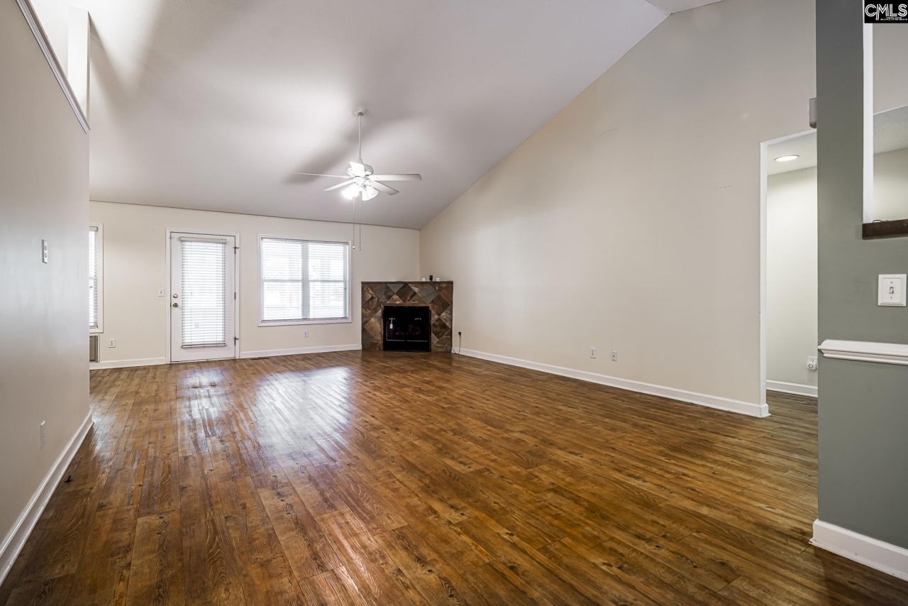 833 Mt Valley Road Photo 11