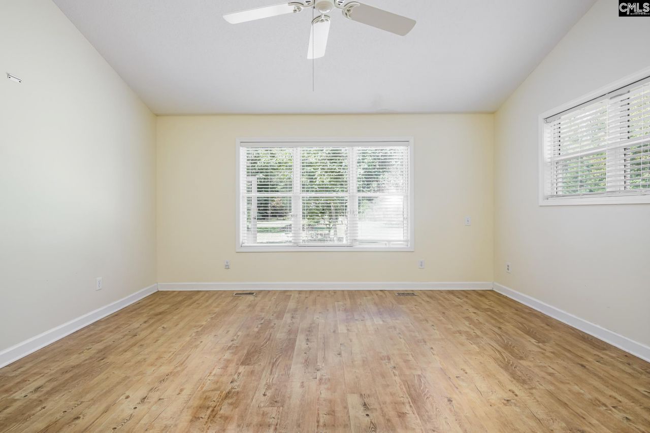 833 Mt Valley Road Photo 18