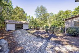 833 Mt Valley Road photo 4