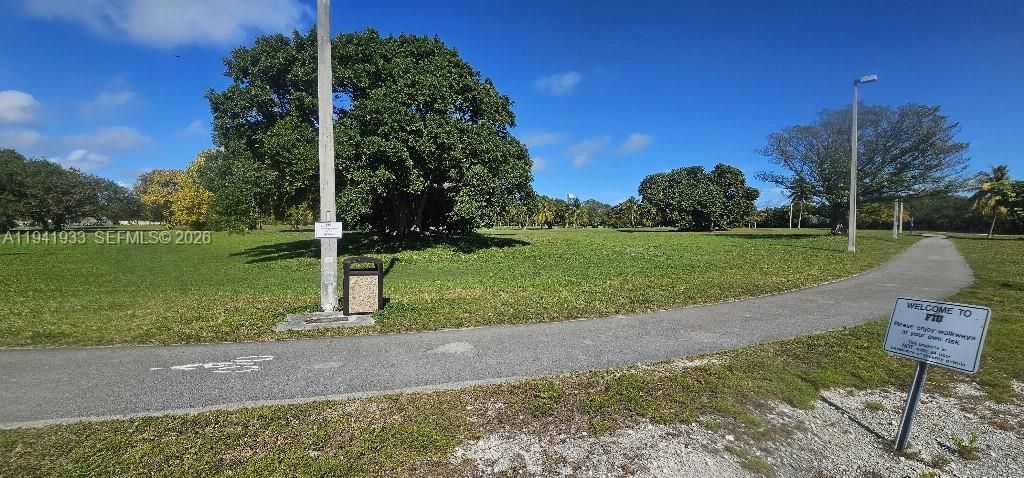 2620 NE 135th St, Unit 431, North Miami, FL 33181 Photo