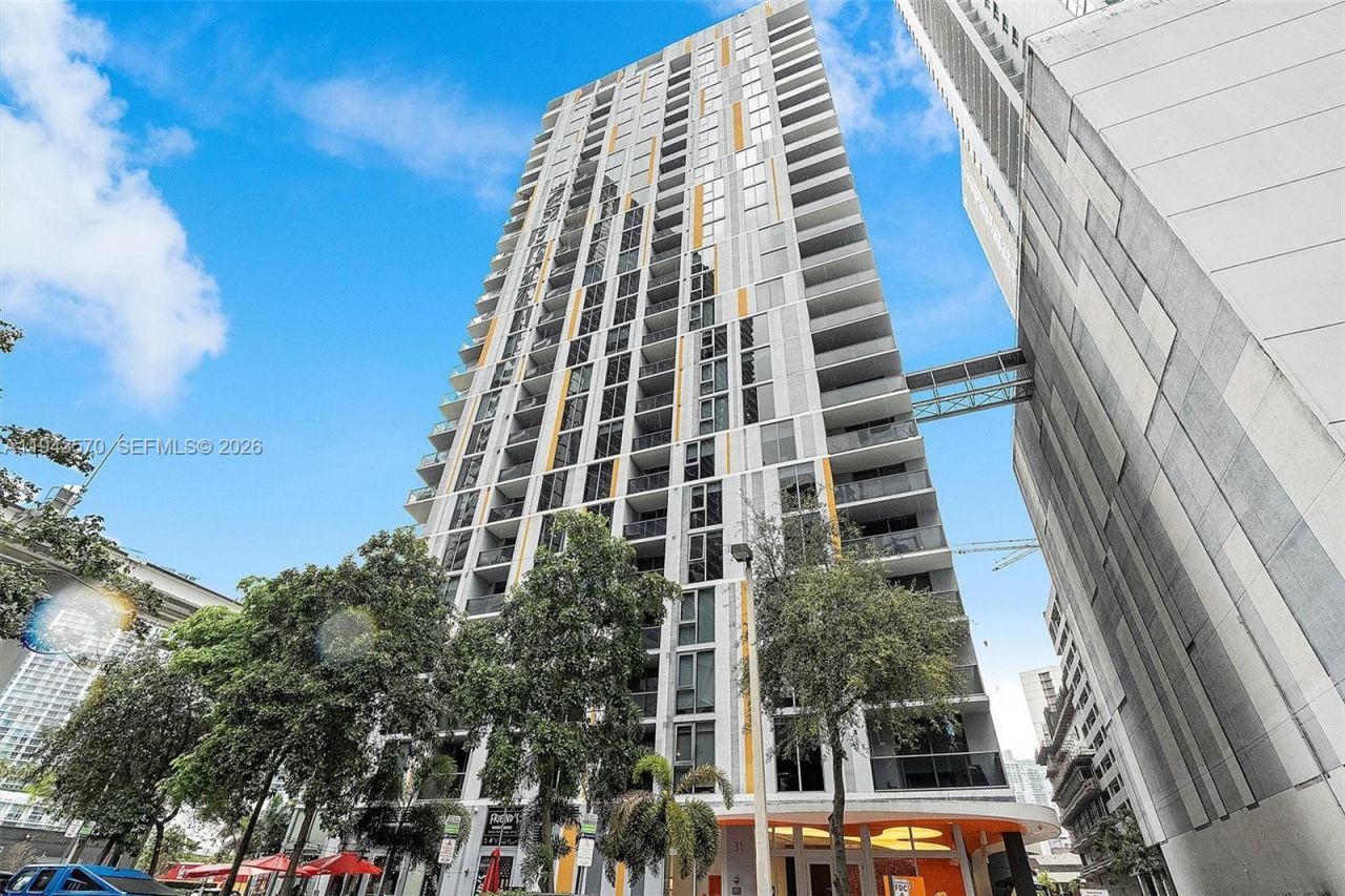 31 SE 6th St, Unit 2008, Miami, FL 33131 Photo