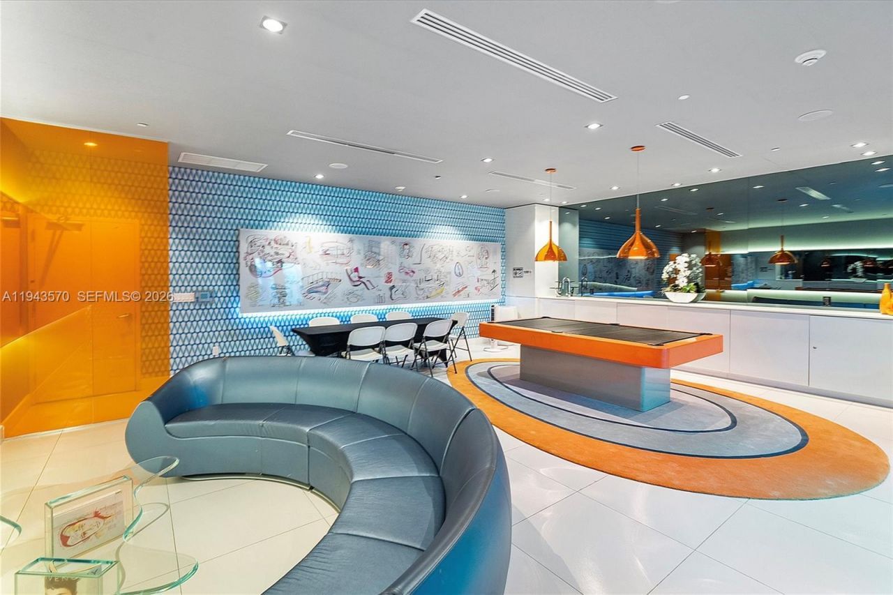 31 SE 6th St, Unit 2008, Miami, FL 33131 Photo