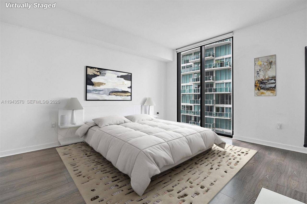 31 SE 6th St, Unit 2008, Miami, FL 33131 Photo