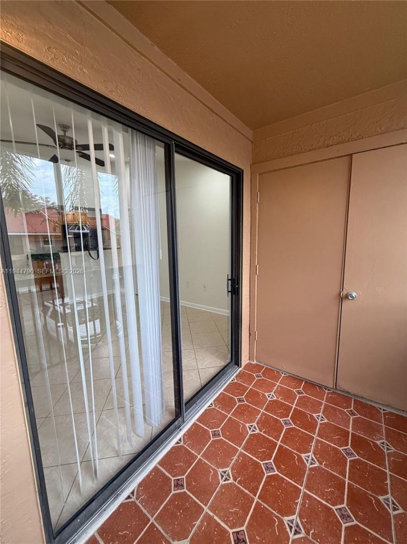 15581 SW 104th Ter, Unit 222, Miami, FL 33196 Photo