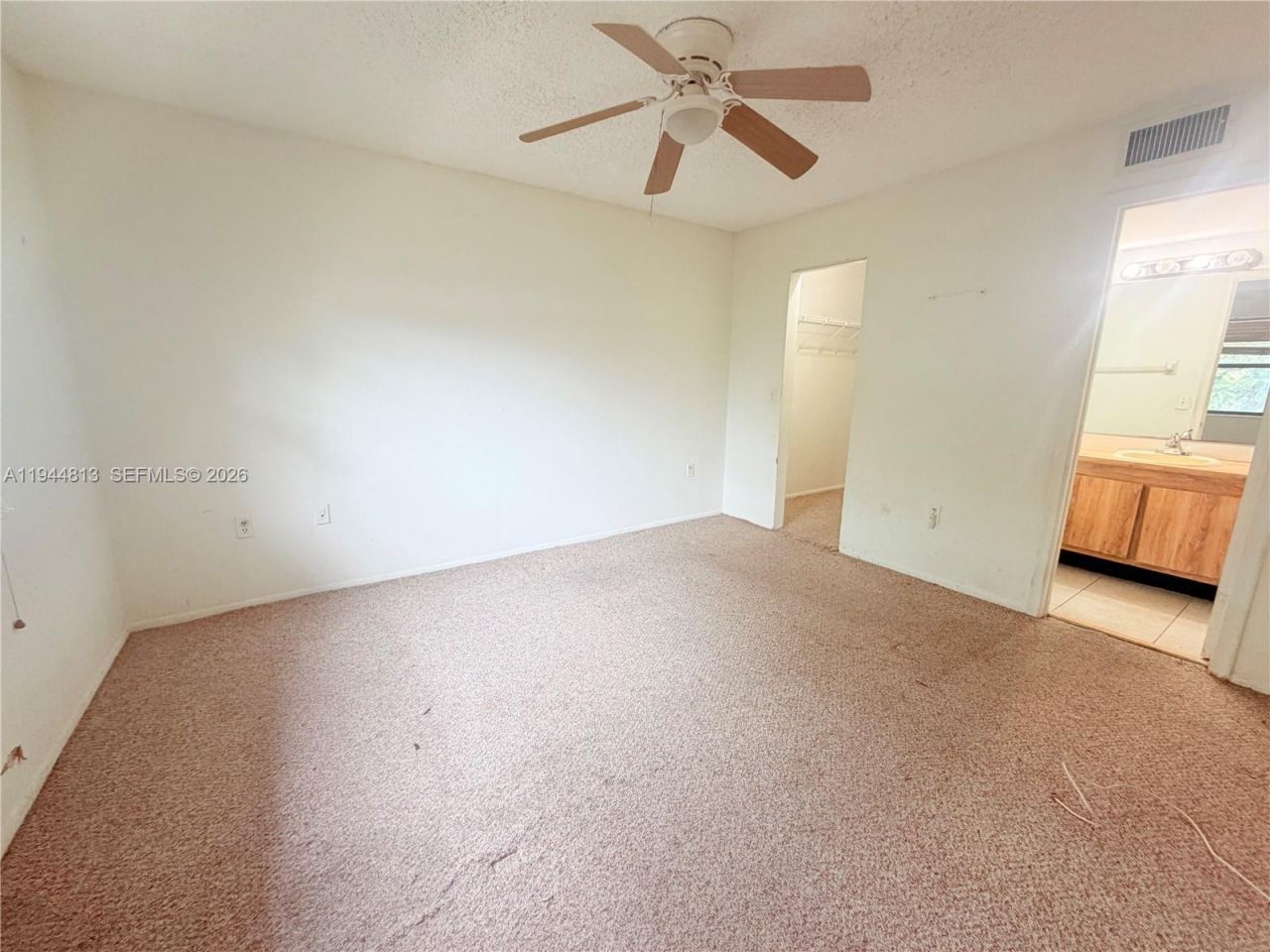 9141 NW 1st Ct, Unit 204, Pembroke Pines, FL 33024 Photo