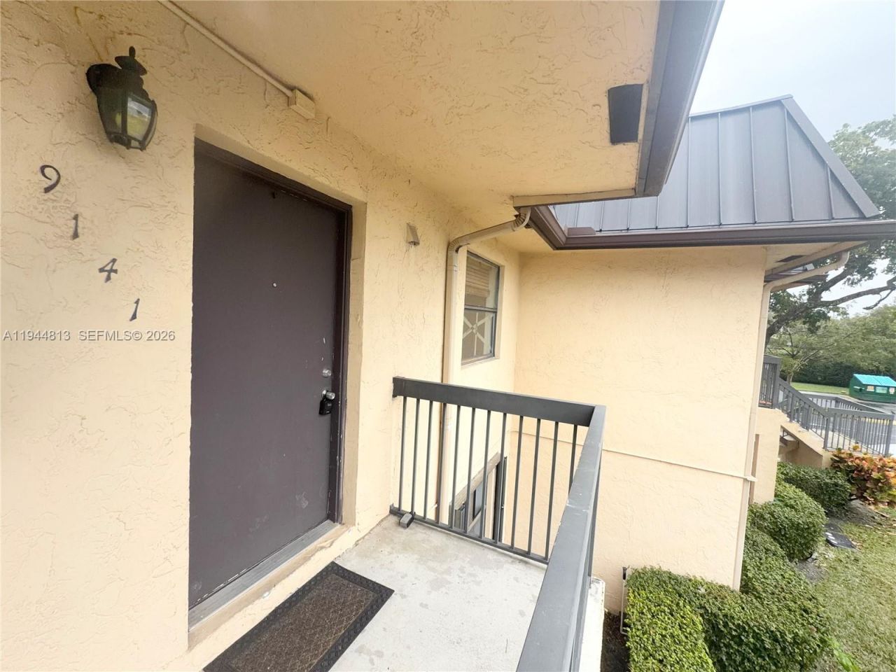 9141 NW 1st Ct, Unit 204, Pembroke Pines, FL 33024 Photo