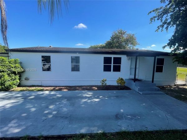 19800 SW 180th Ave unit 394, Miami, FL 33187