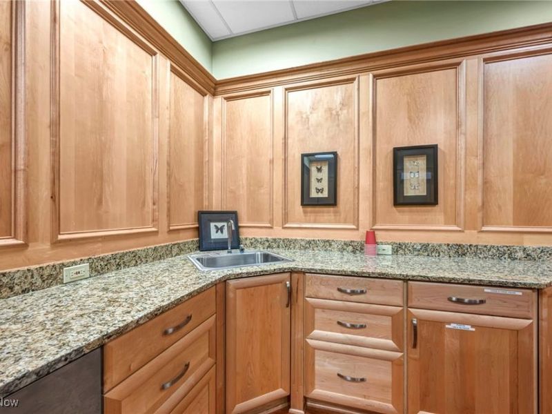 12550 Lake Avenue, Unit 101, Lakewood, OH 44107 Photo 35