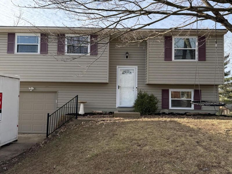 6103 Spicewood Avenue, Florence, KY 41042 Photo 2