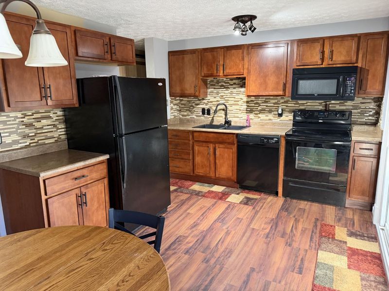 6103 Spicewood Avenue, Florence, KY 41042 Photo 7