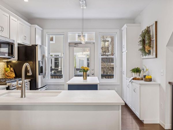 37 4th Avenue N, Unit 103, Minneapolis, MN 55401