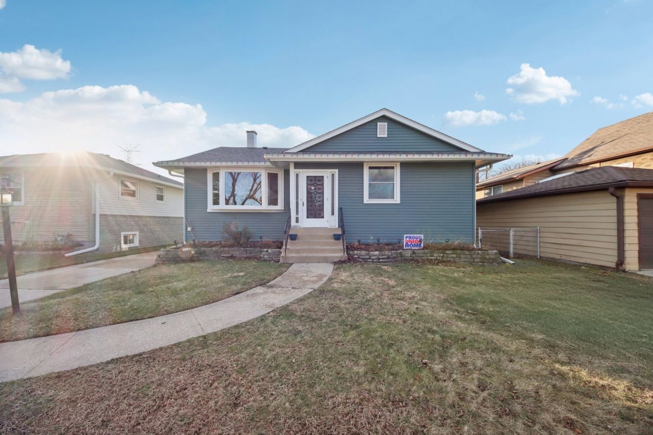 4604 Maple Avenue, Forestview, IL 60402 Main Photo