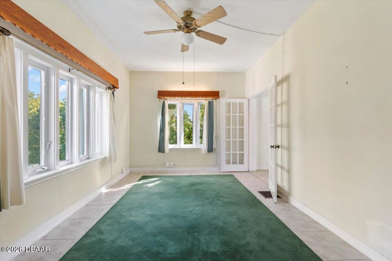 1428 N Halifax Avenue, Daytona Beach, FL 32118 Photo