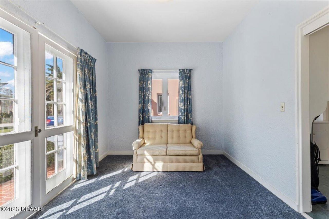 1428 N Halifax Avenue, Daytona Beach, FL 32118 Photo