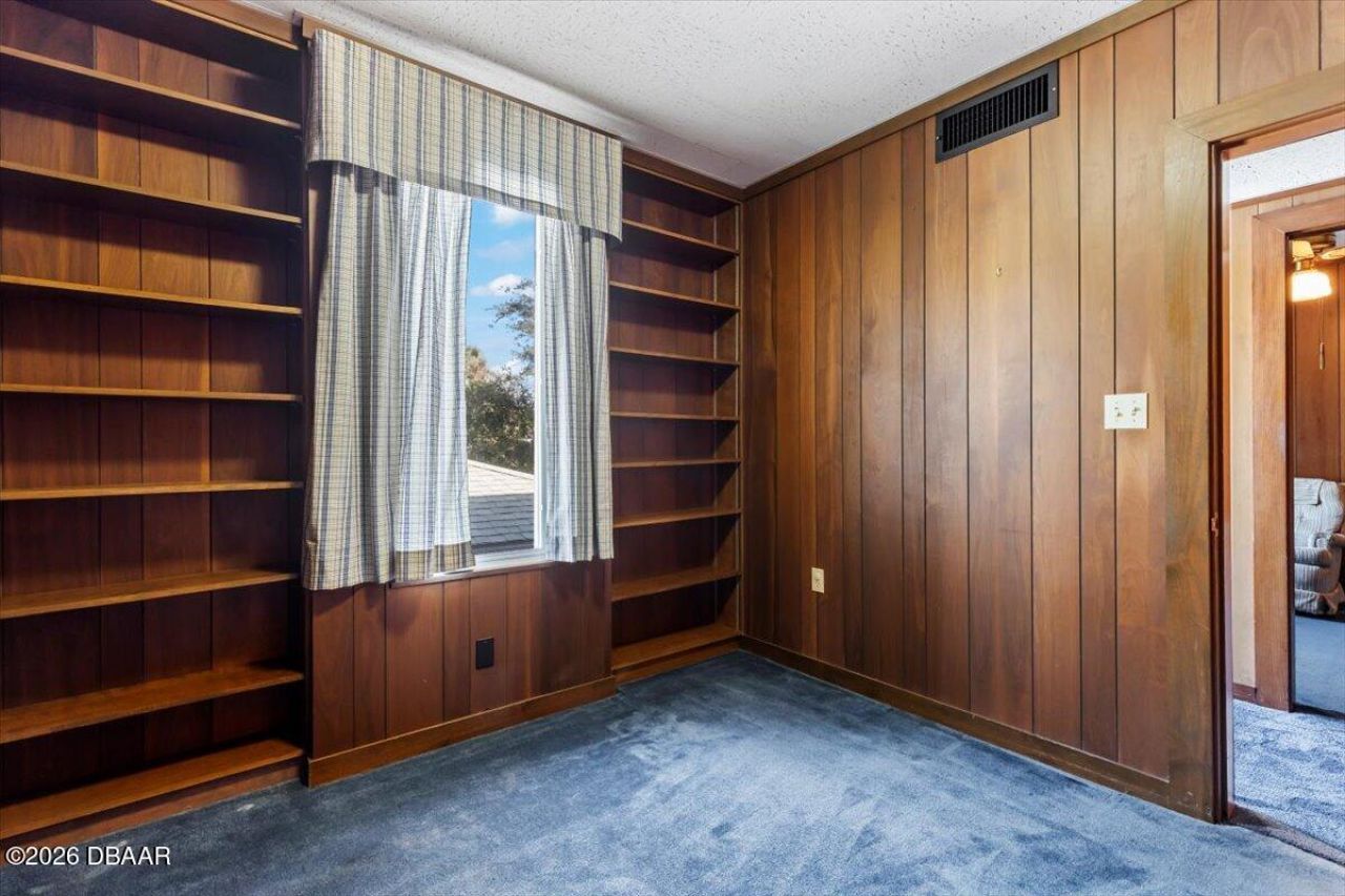 1428 N Halifax Avenue, Daytona Beach, FL 32118 Photo