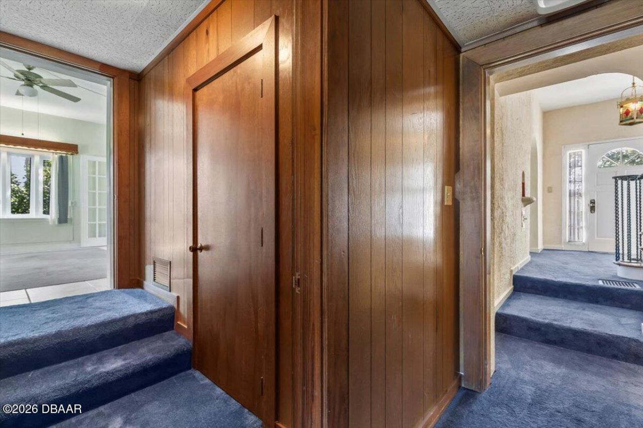 1428 N Halifax Avenue, Daytona Beach, FL 32118 Photo