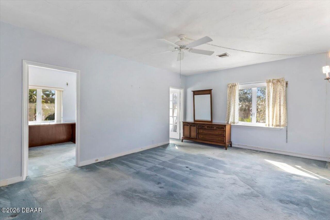 1428 N Halifax Avenue, Daytona Beach, FL 32118 Photo