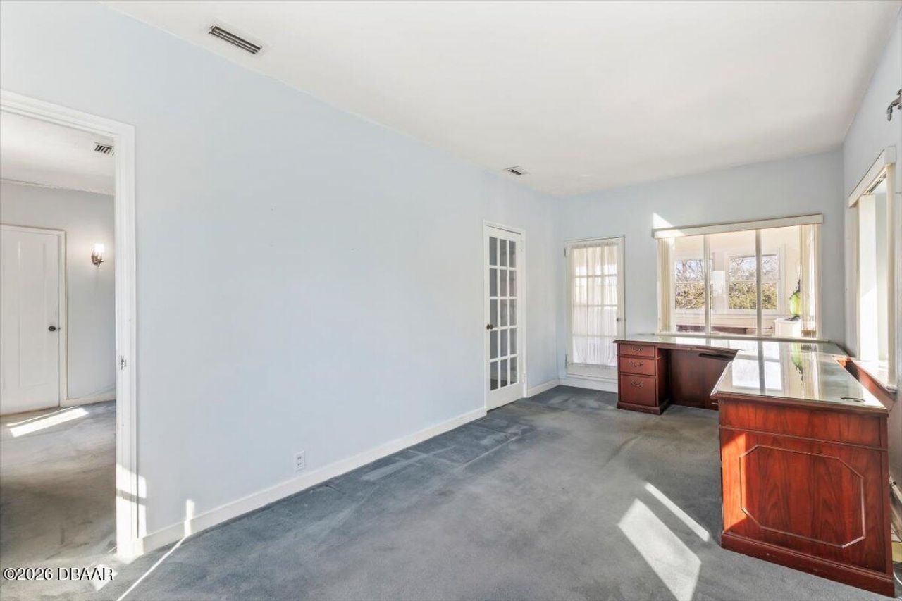 1428 N Halifax Avenue, Daytona Beach, FL 32118 Photo