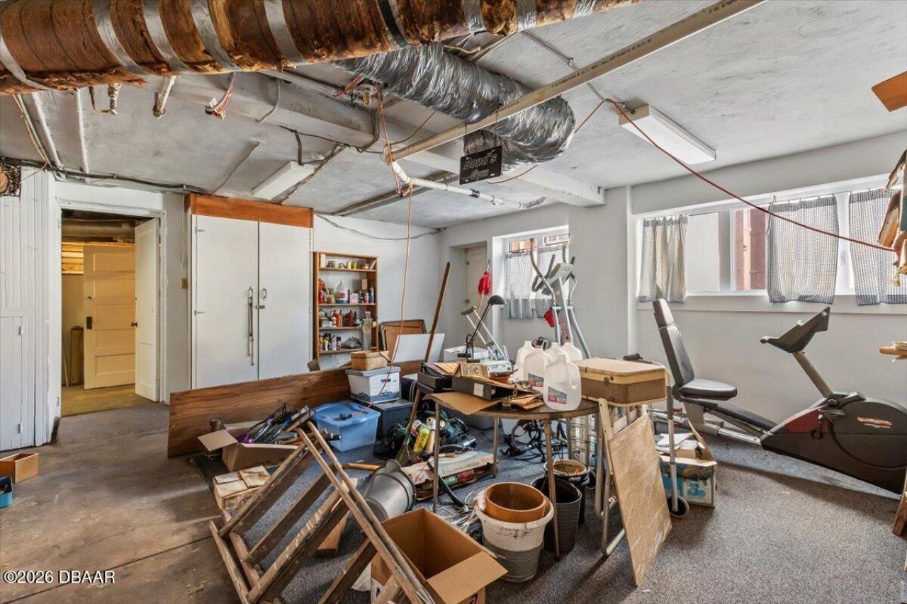 1428 N Halifax Avenue, Daytona Beach, FL 32118 Photo