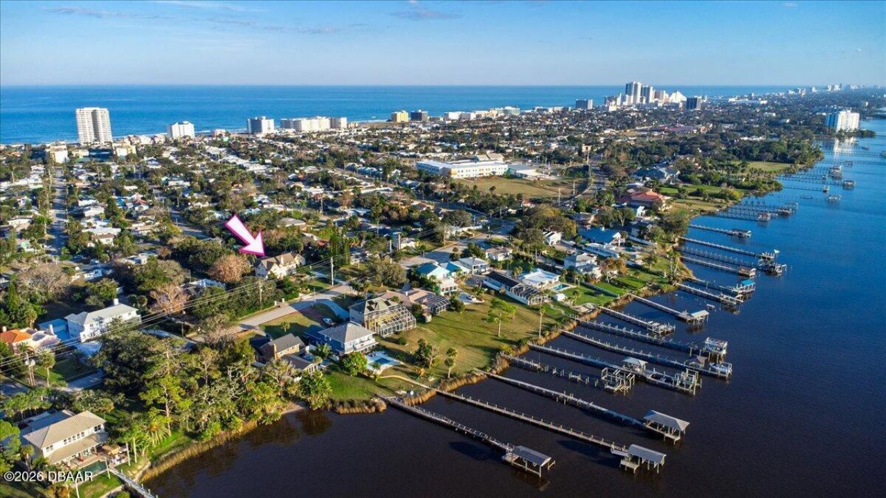 1428 N Halifax Avenue, Daytona Beach, FL 32118 Photo