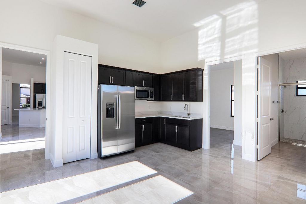 4689 SW Tacoma Street, Port Saint Lucie, FL 34953 Photo