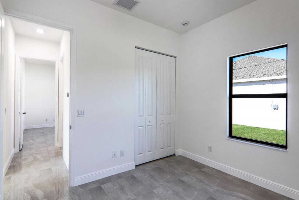 4689 SW Tacoma Street, Port Saint Lucie, FL 34953 Photo