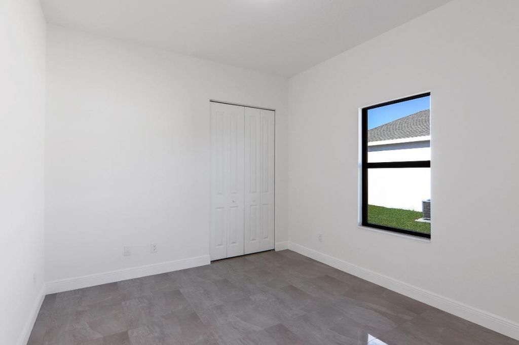 4689 SW Tacoma Street, Port Saint Lucie, FL 34953 Photo