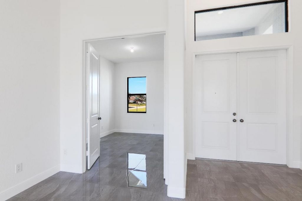 4689 SW Tacoma Street, Port Saint Lucie, FL 34953 Photo