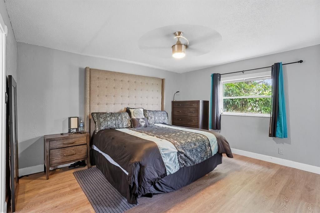 9407 NW 70th Place, Tamarac, FL 33321 Photo