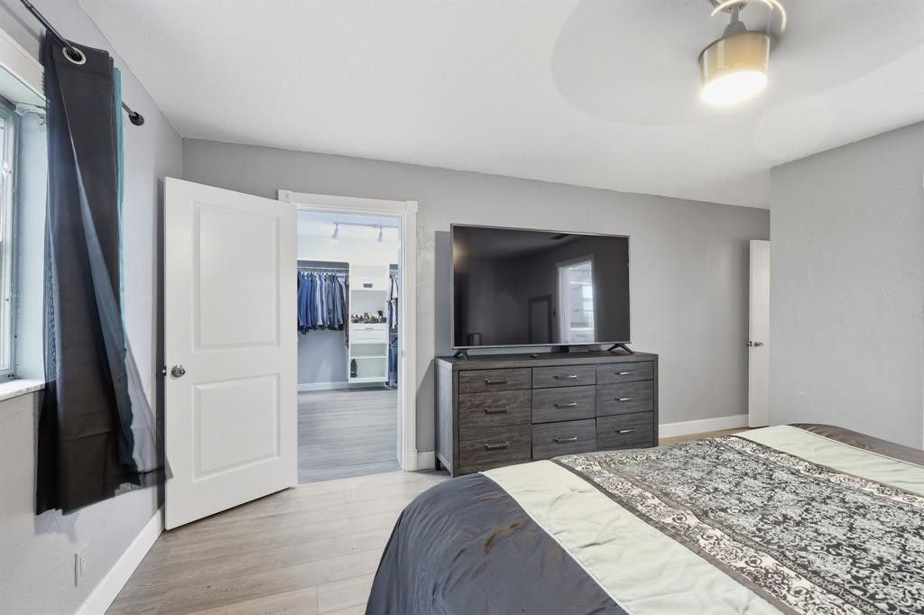 9407 NW 70th Place, Tamarac, FL 33321 Photo