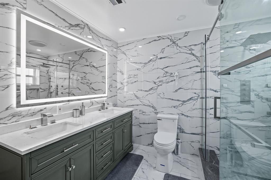 9407 NW 70th Place, Tamarac, FL 33321 Photo