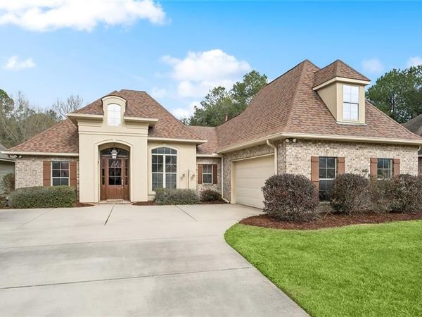 829 SAND FOX RUN, Madisonville, LA 70447