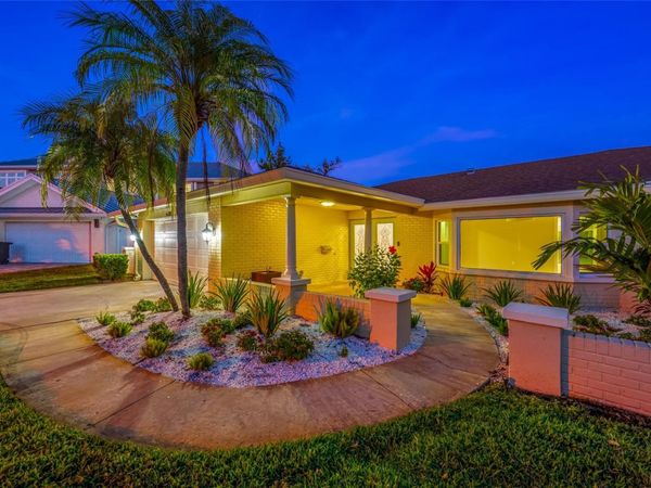 6331 4TH PALM POINT, ST PETE BEACH, FL 33706