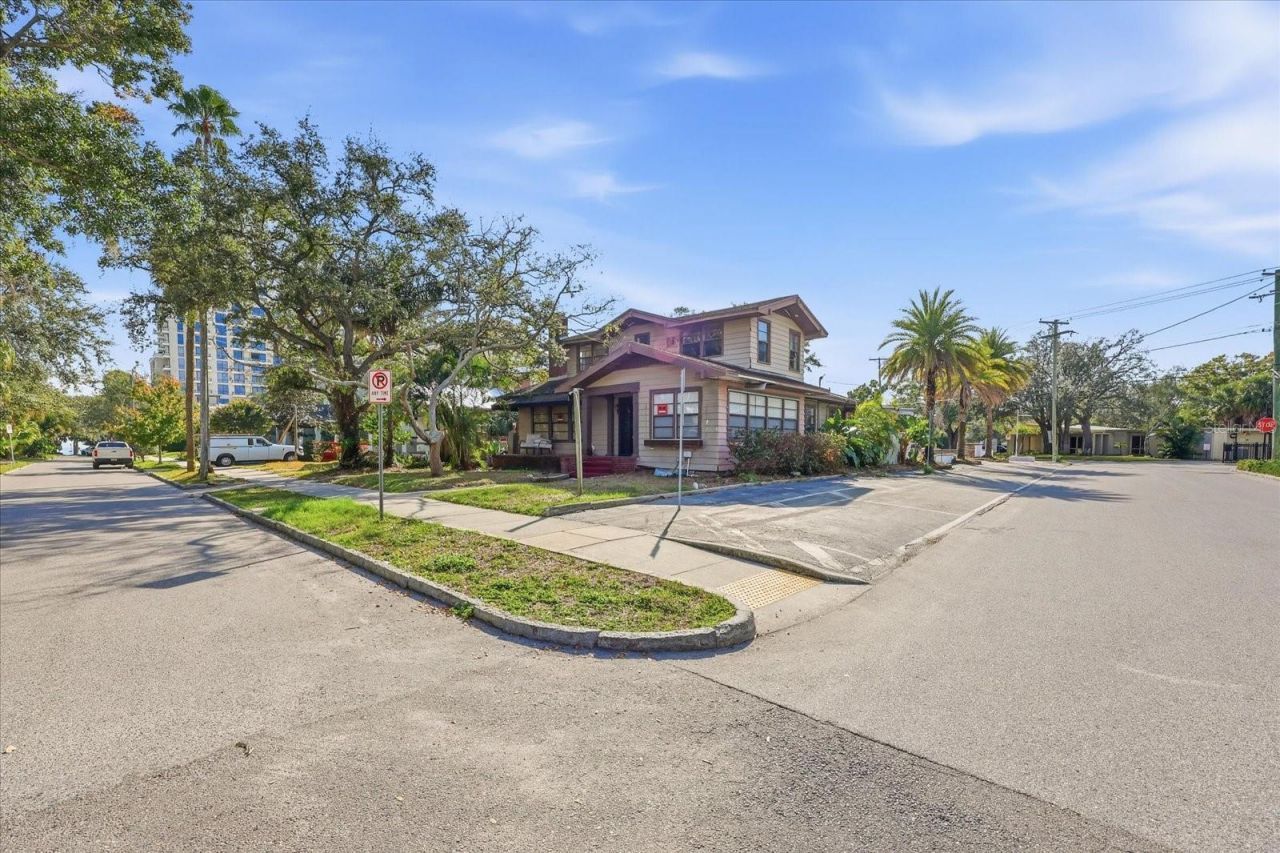 1401 S Desoto Avenue, Tampa, FL 33606 Photo
