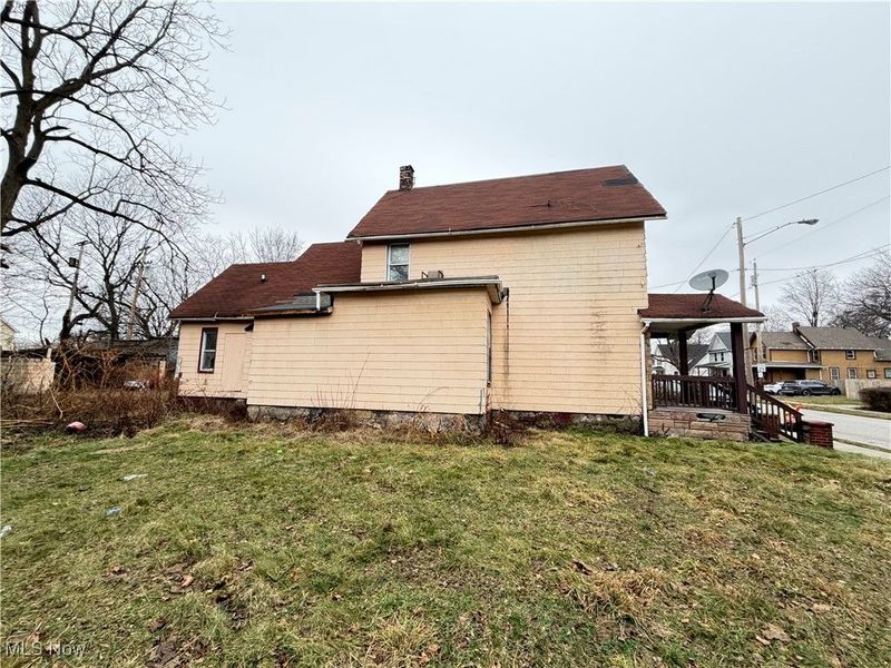 2538 E 84th Street, Cleveland, OH 44104 Photo 14