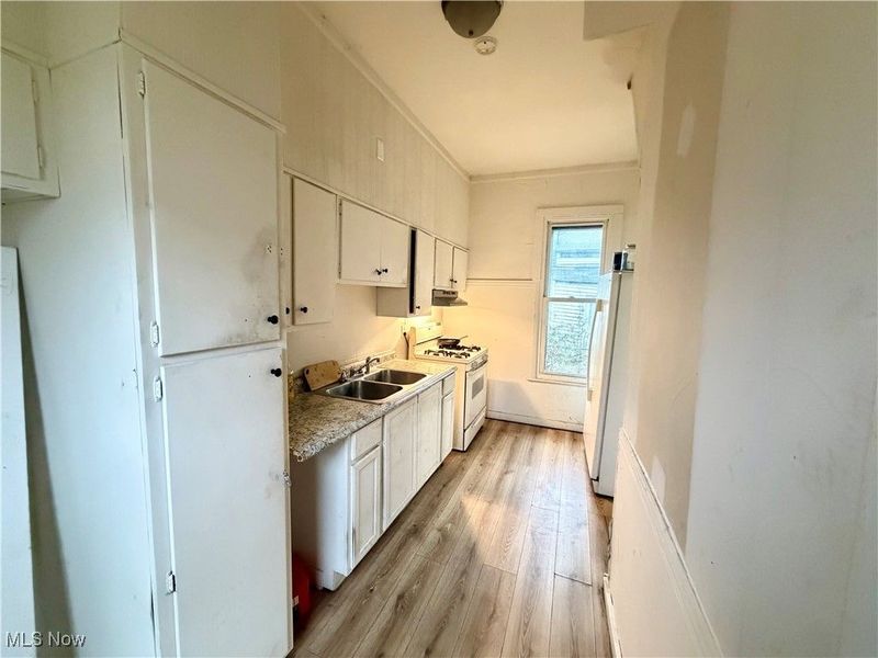 2538 E 84th Street, Cleveland, OH 44104 Photo 2