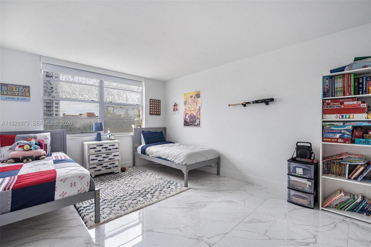 2851 NE 183rd St , Unit 404E, Aventura, FL 33160 Photo