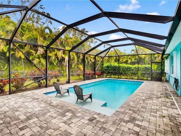 6213 Arcadia Square, Vero Beach, FL 32966