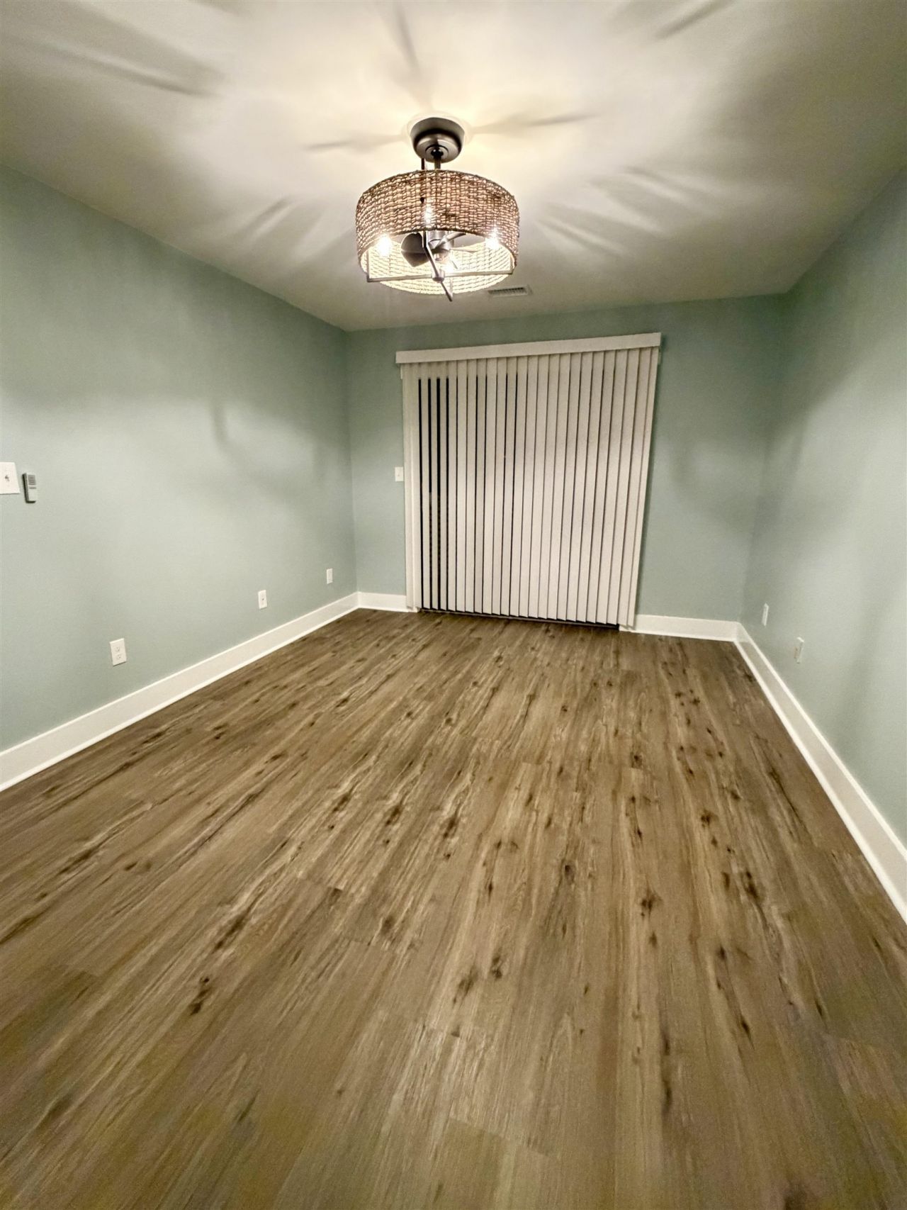 1095 Plantation Dr. W Photo 18