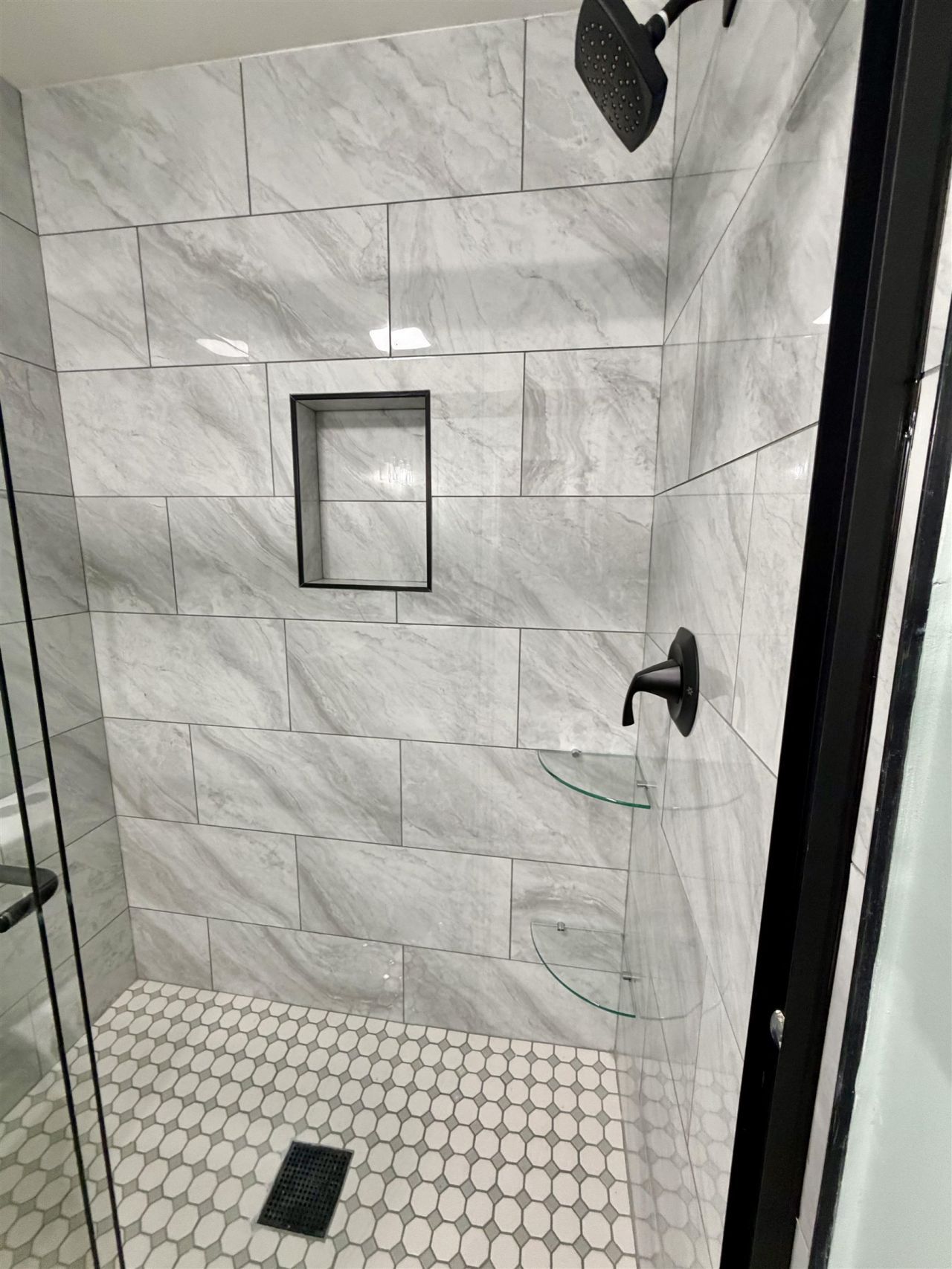 1095 Plantation Dr. W Photo 26