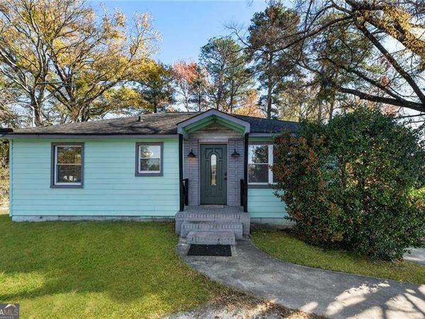5211 Oakdale Road SE, Smyrna, GA 30082