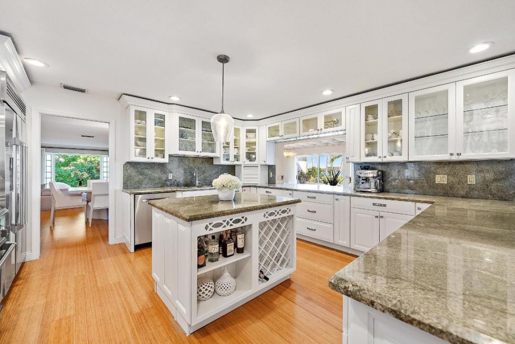 2204 Notre Dame Drive, Lake Worth Beach, FL 33460 Photo