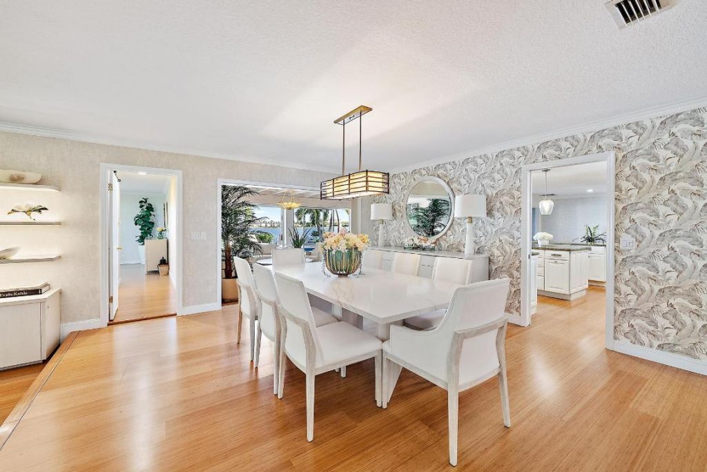 2204 Notre Dame Drive, Lake Worth Beach, FL 33460 Photo