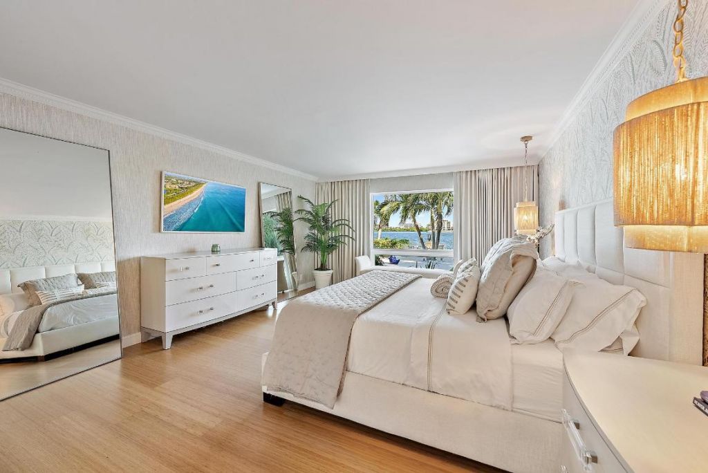 2204 Notre Dame Drive, Lake Worth Beach, FL 33460 Photo