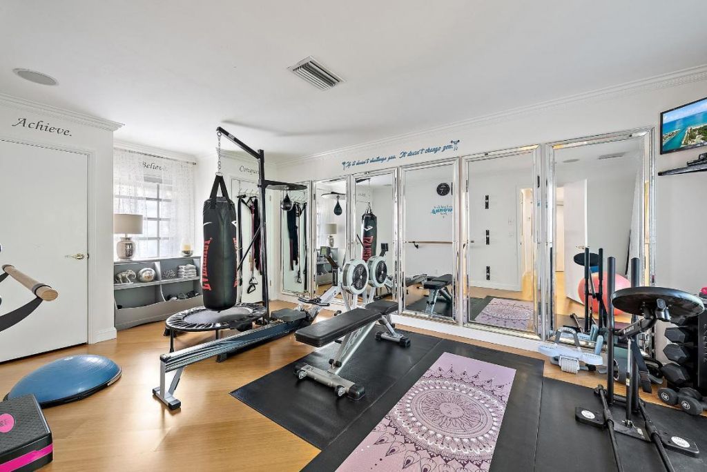 2204 Notre Dame Drive, Lake Worth Beach, FL 33460 Photo