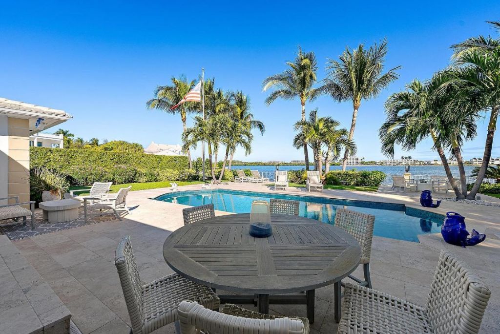 2204 Notre Dame Drive, Lake Worth Beach, FL 33460 Photo