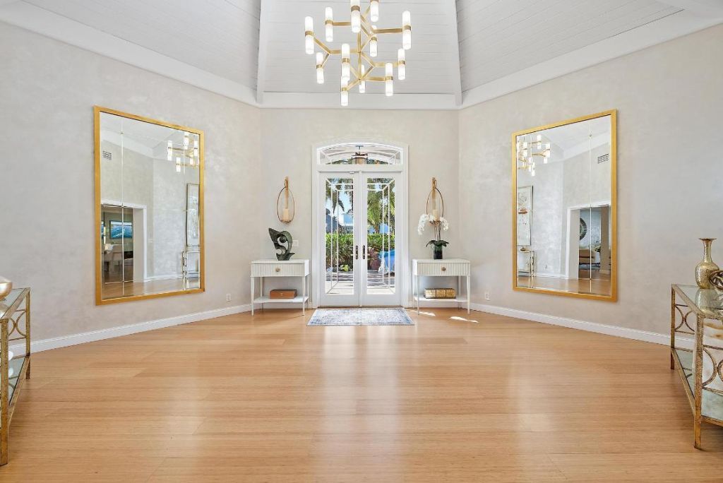 2204 Notre Dame Drive, Lake Worth Beach, FL 33460 Photo