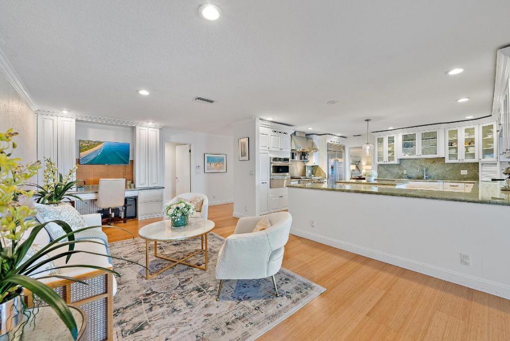 2204 Notre Dame Drive, Lake Worth Beach, FL 33460 Photo