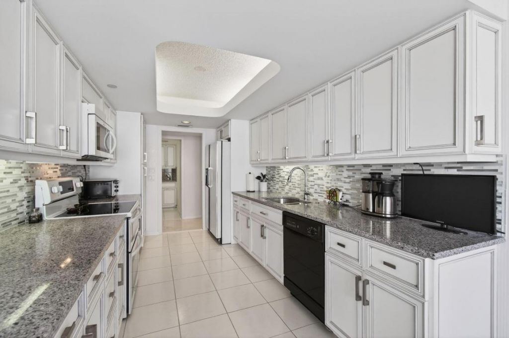 3210 S Ocean Boulevard, Unit 704, Highland Beach, FL 33487 Photo